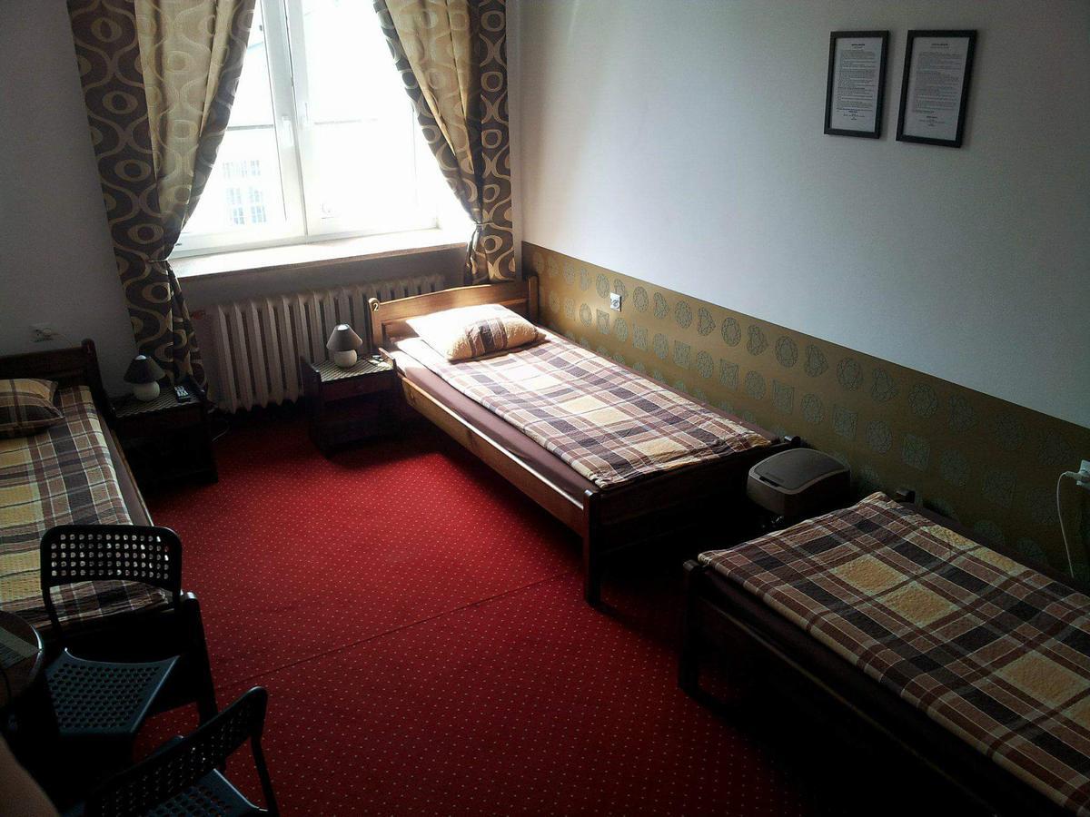 Maxim Hostal *